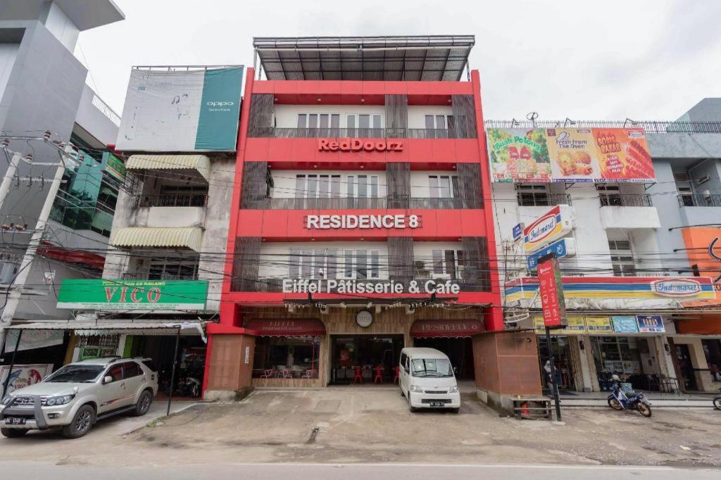 Reddoorz Plus @ Jalan Veteran Palembang Esterno foto